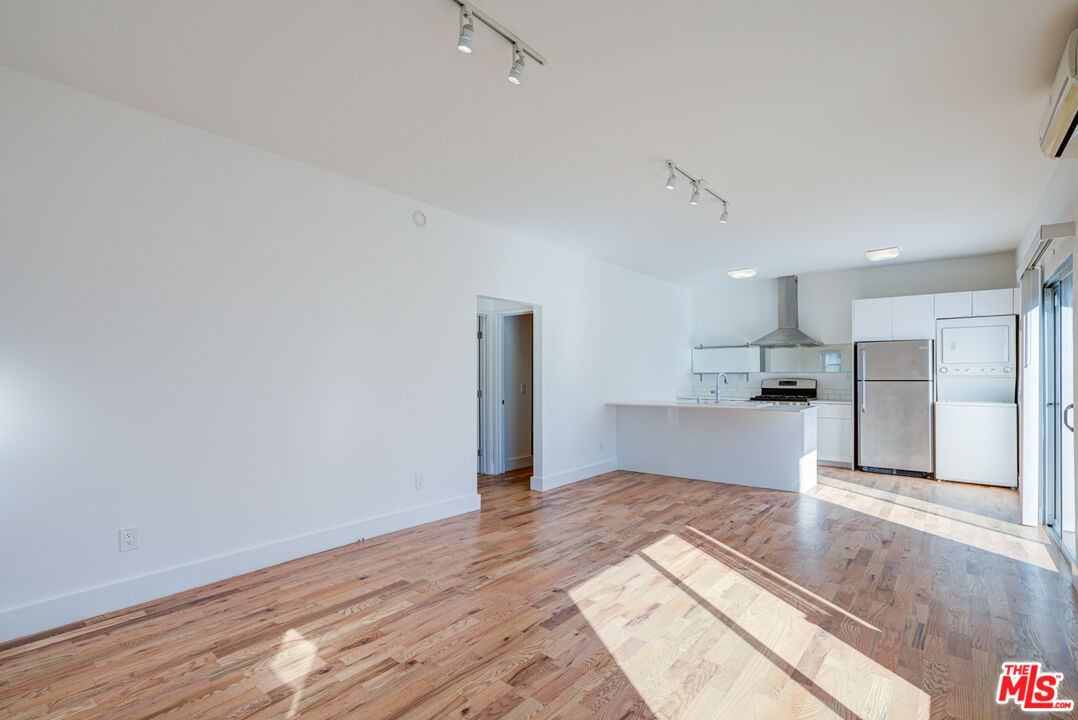 MLS #25617877 image #13