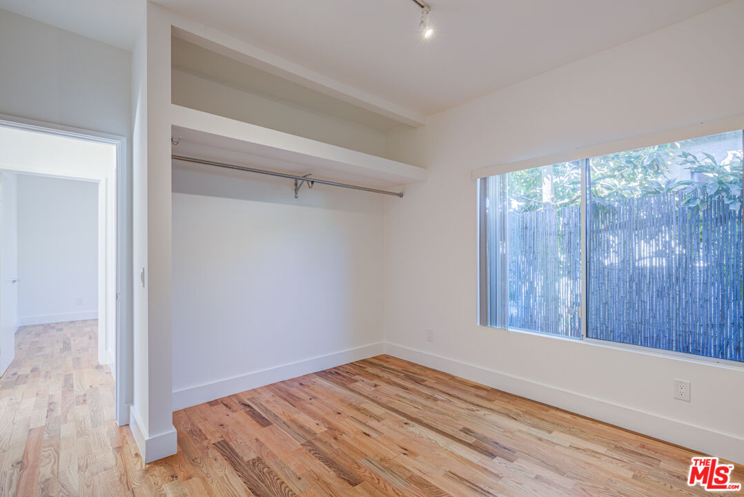 MLS #25617877 image #16