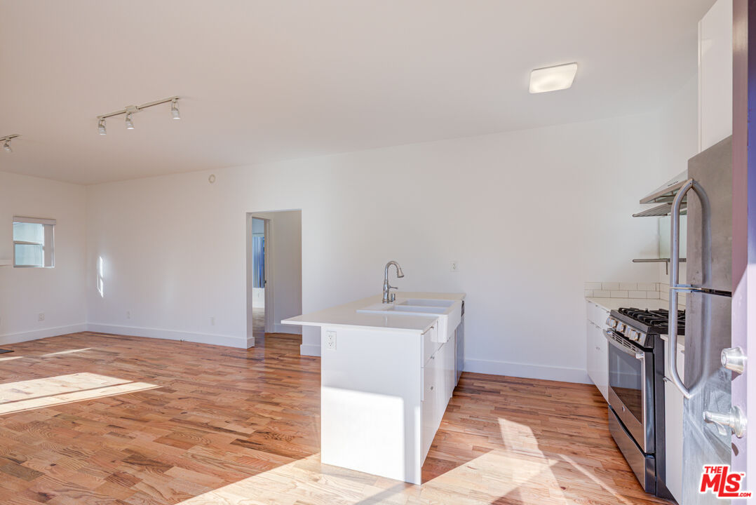 MLS #25617877 image #1