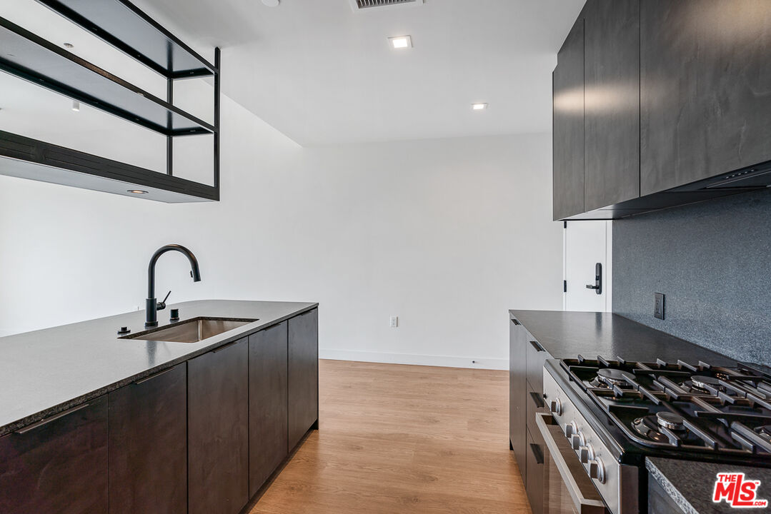 MLS #25617885 image #3