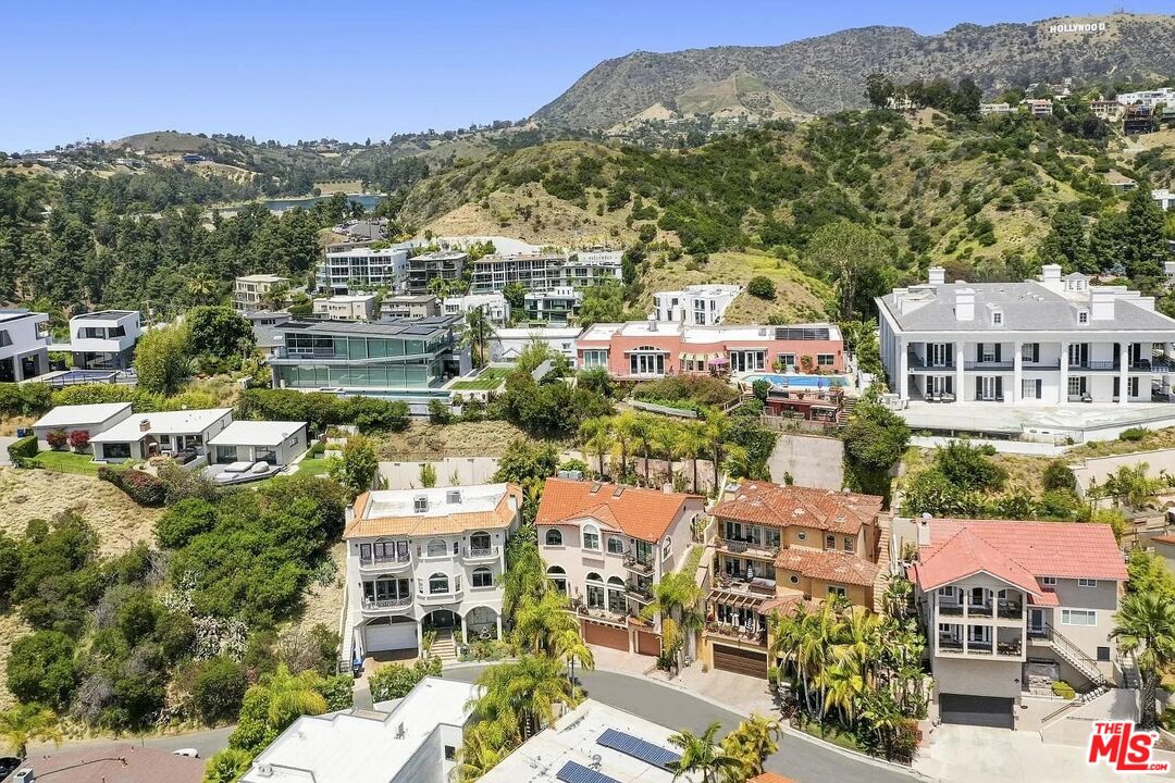 MLS #25617941 image #23