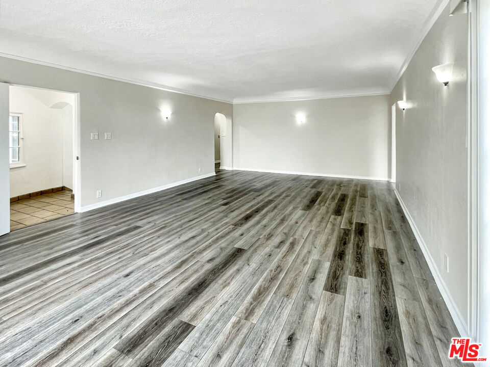 MLS #25617963 image #3