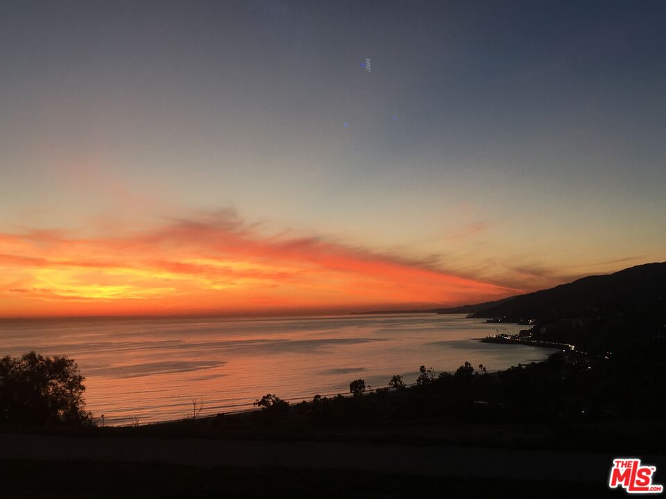 MLS #25617983 image #0