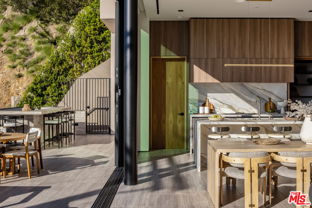 MLS #25618003 image #8