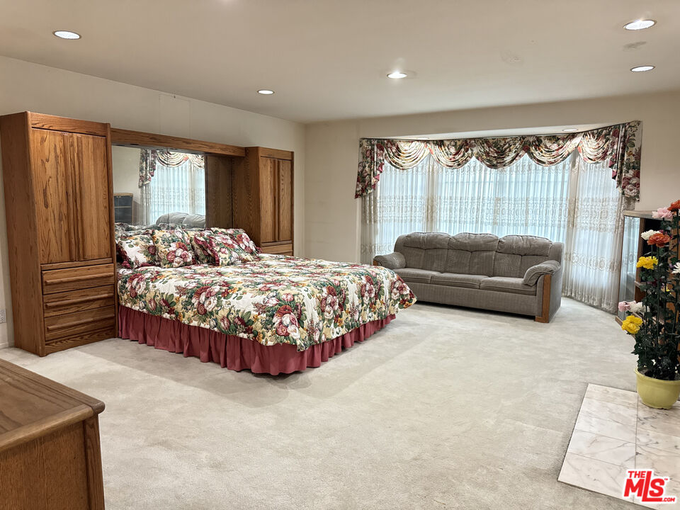 MLS #25618025 image #14