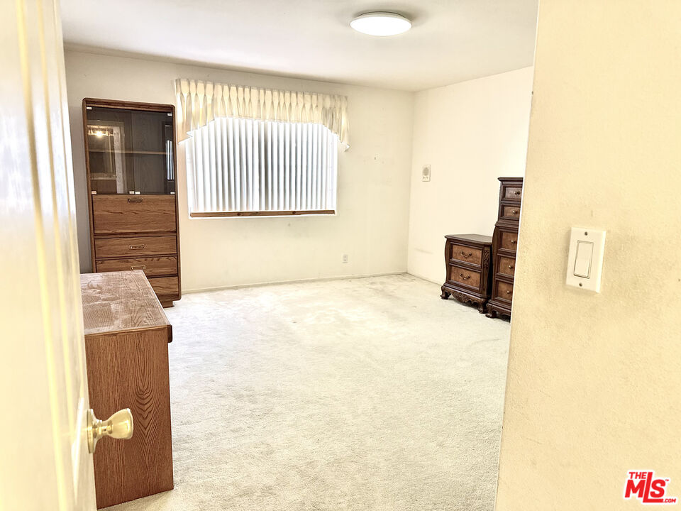 MLS #25618025 image #25