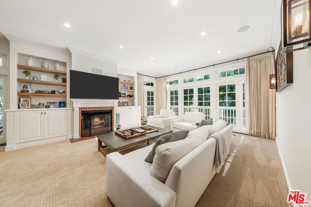 MLS #25618207 image #17