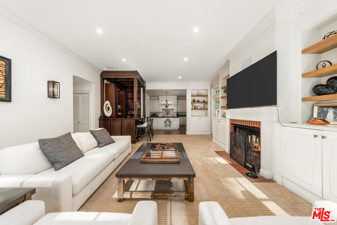 MLS #25618207 image #18