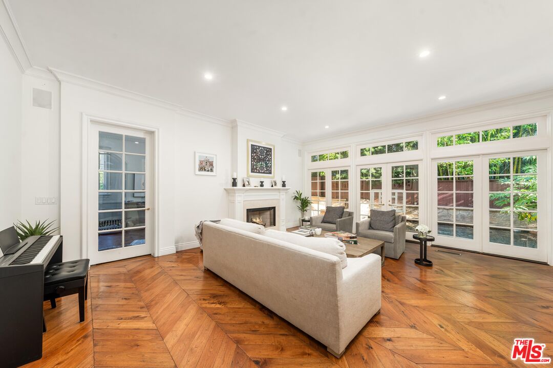 MLS #25618207 image #4