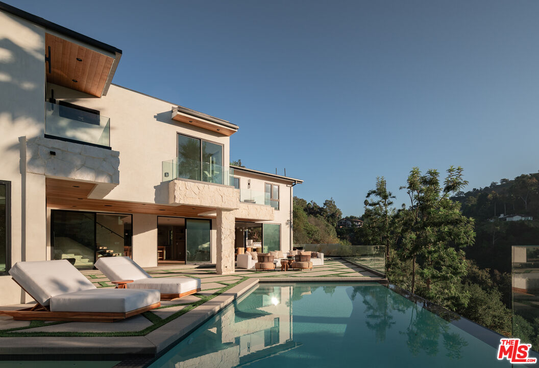 MLS #25618349 image #17