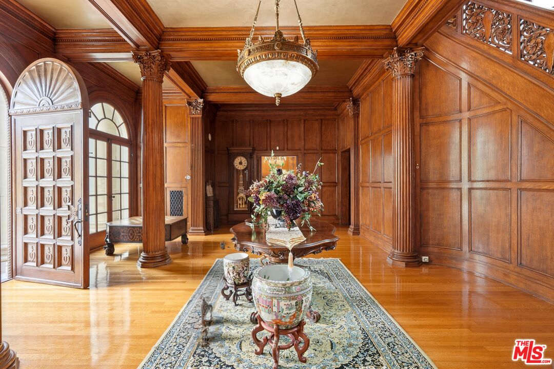 MLS #25618441 image #1