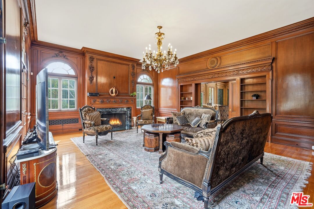 MLS #25618441 image #5