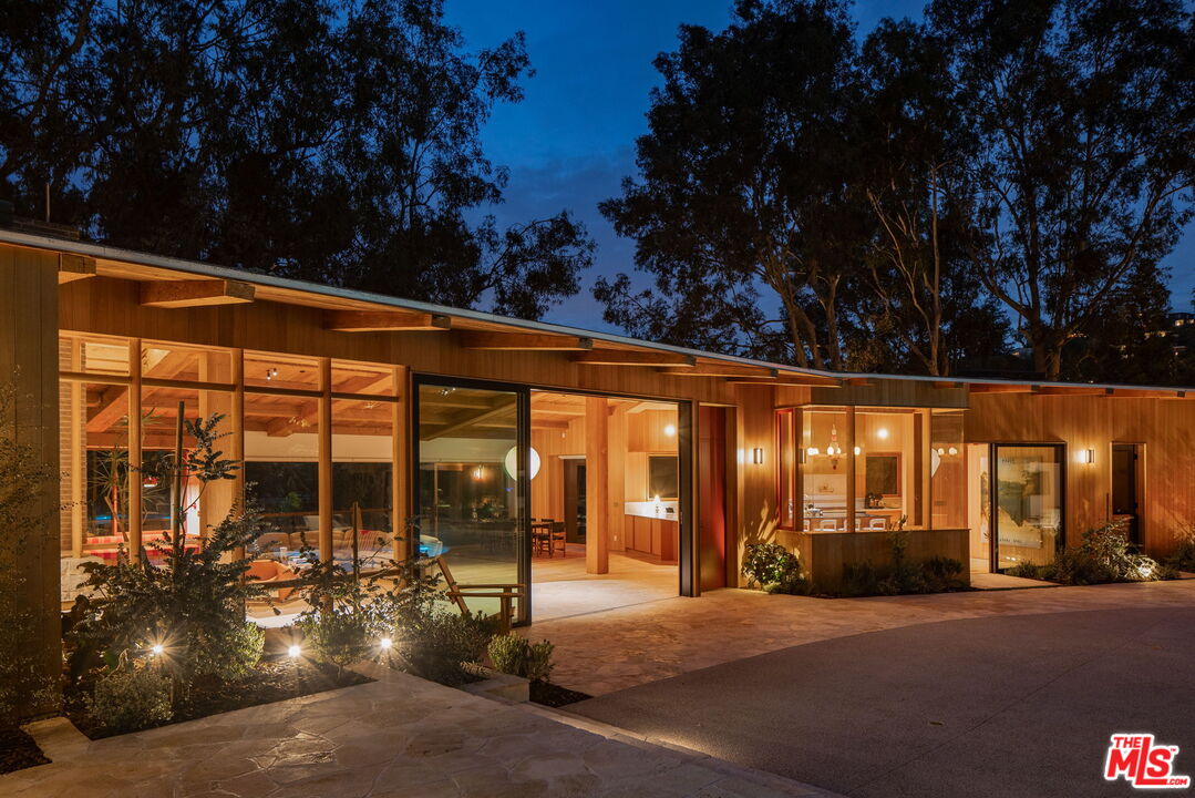 MLS #25618509 image #38