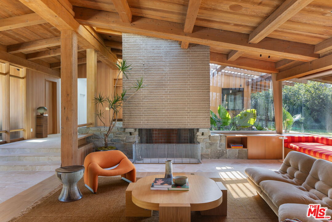 MLS #25618509 image #7