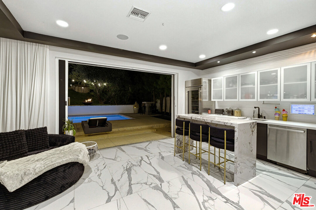 MLS #25618531 image #15