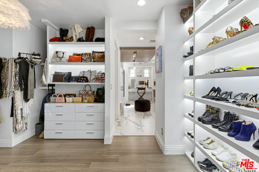 MLS #25618531 image #25