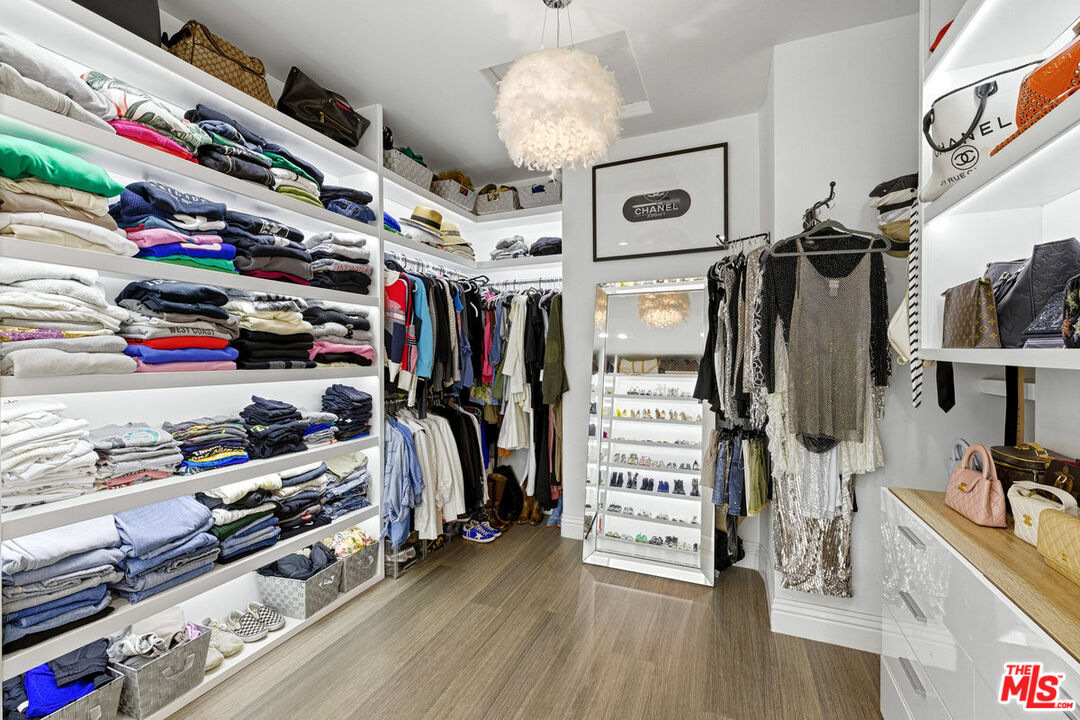 MLS #25618531 image #26