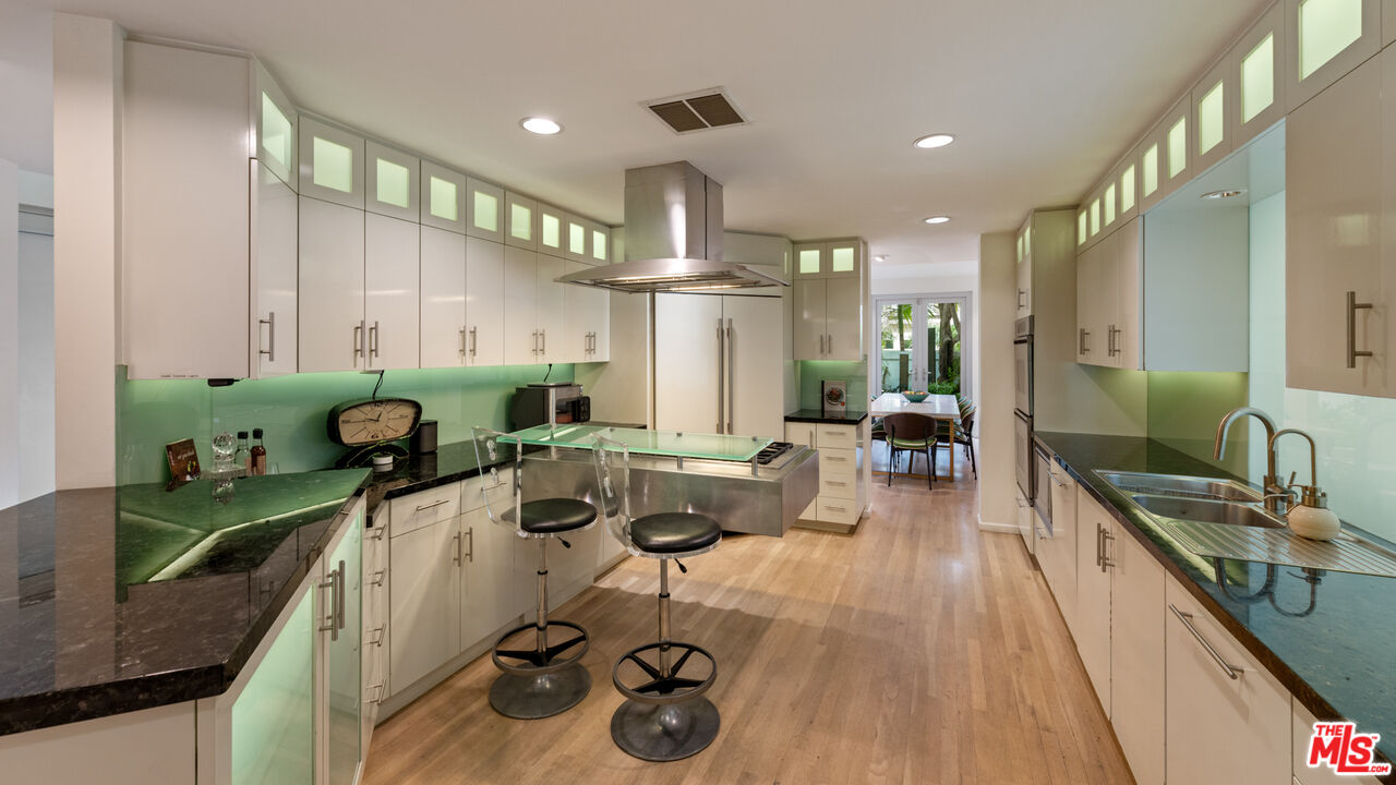 MLS #25618535 image #10