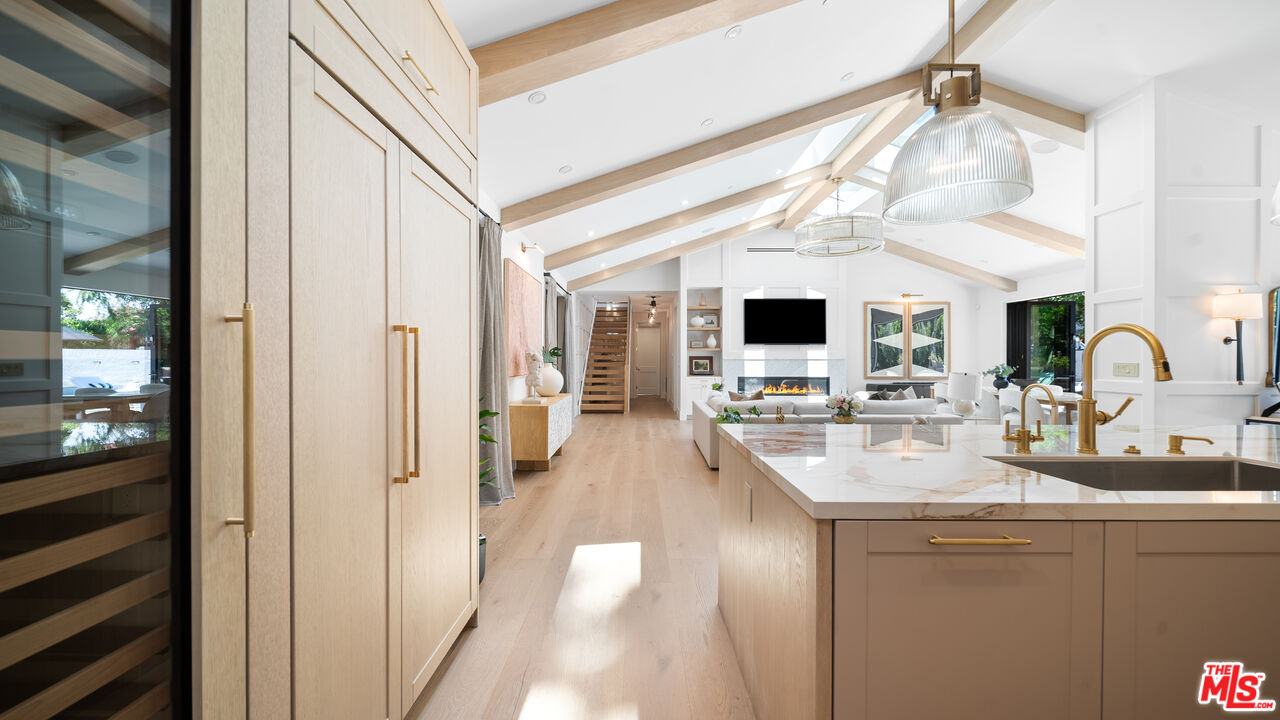 MLS #25618611 image #14