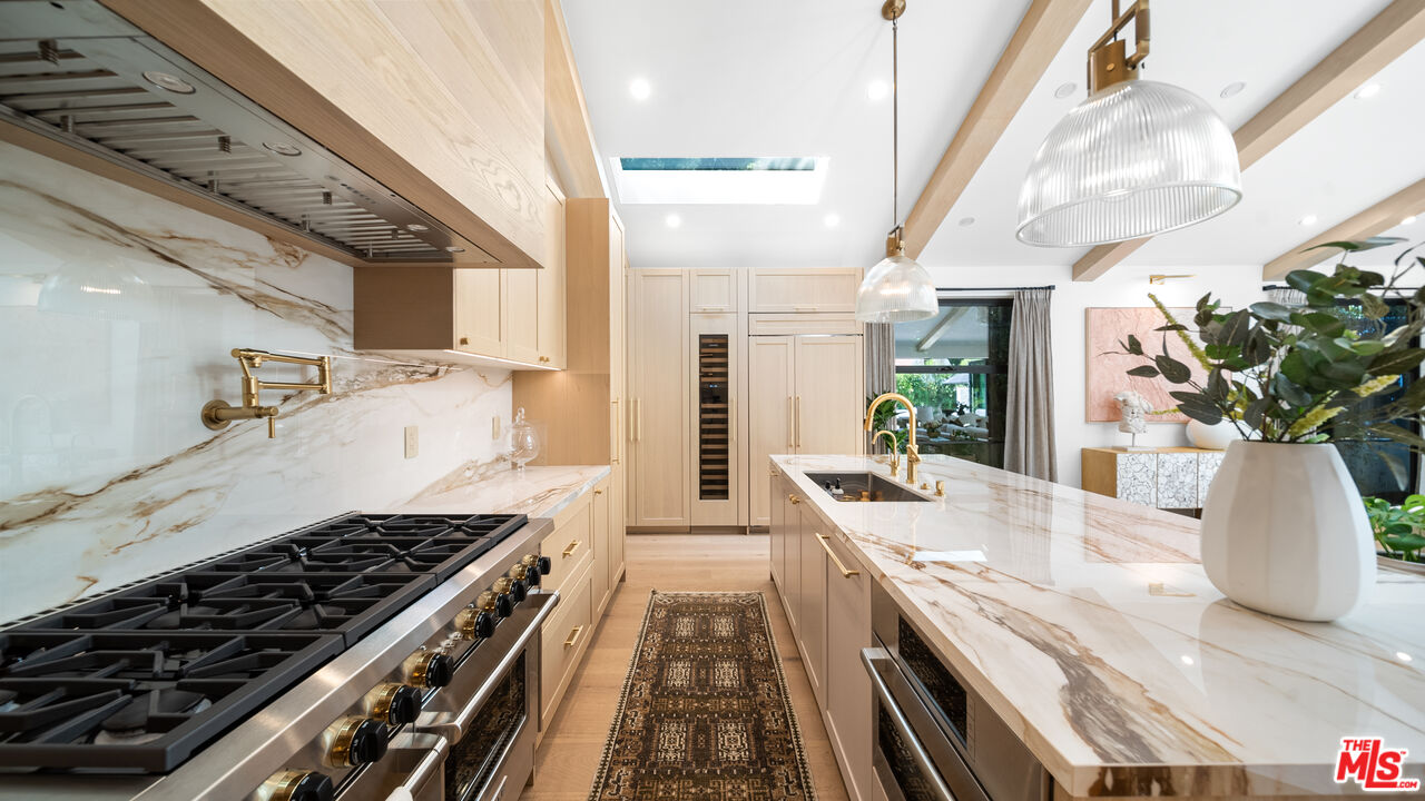 MLS #25618611 image #16