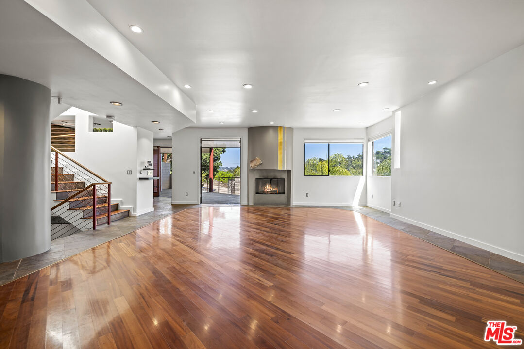 MLS #25618623 image #14