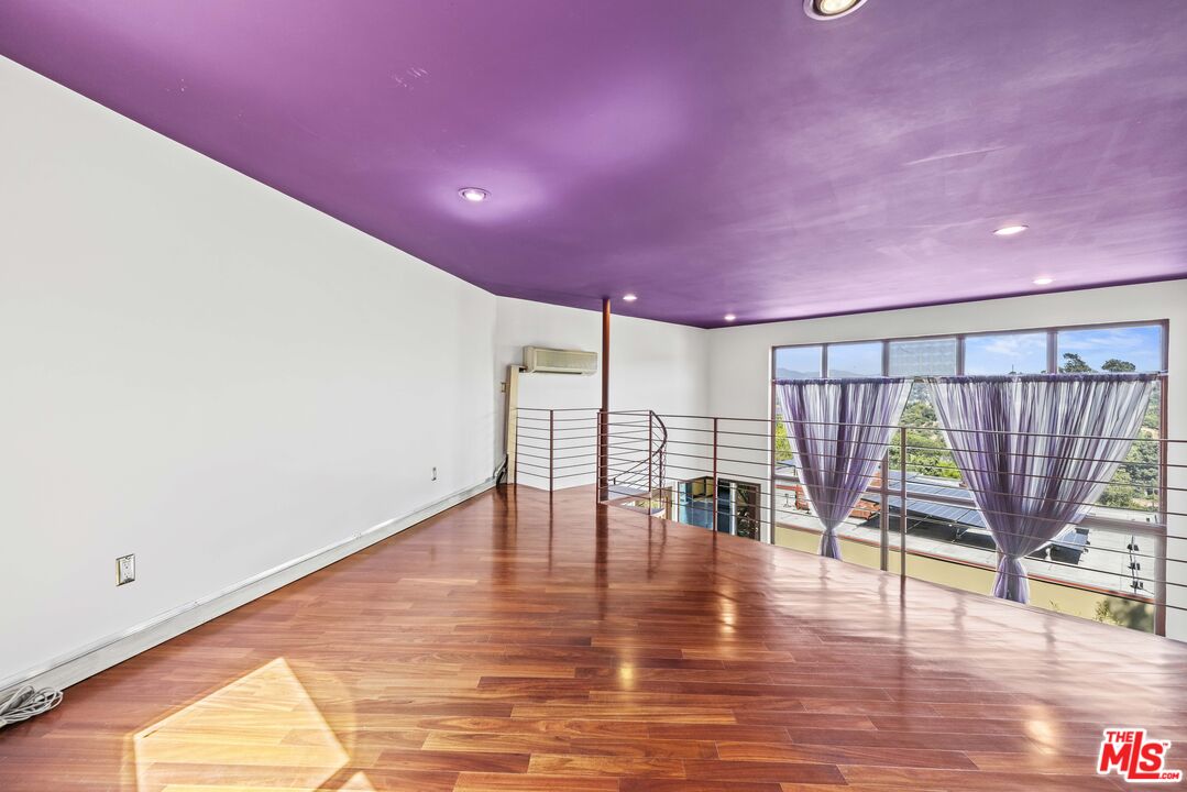 MLS #25618623 image #51