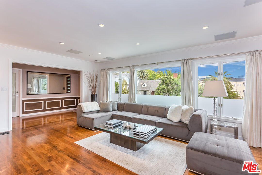 MLS #25618641 image #10