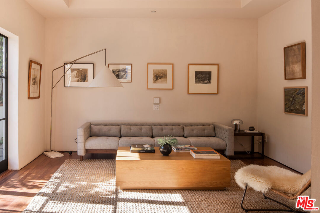 MLS #25618673 image #21