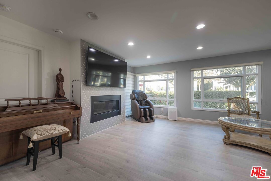 MLS #25618723 image #8