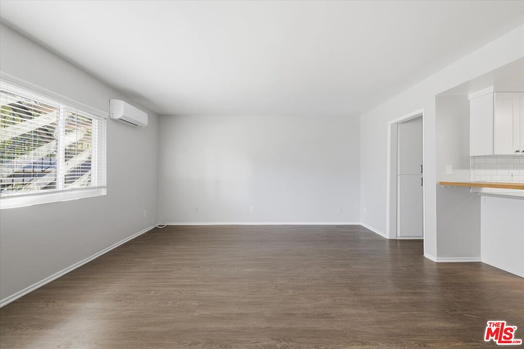 MLS #25618763 image #8