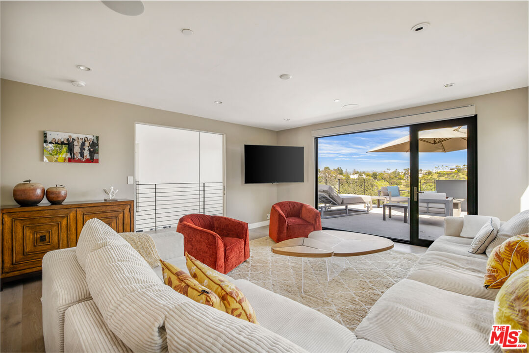 MLS #25618765 image #13