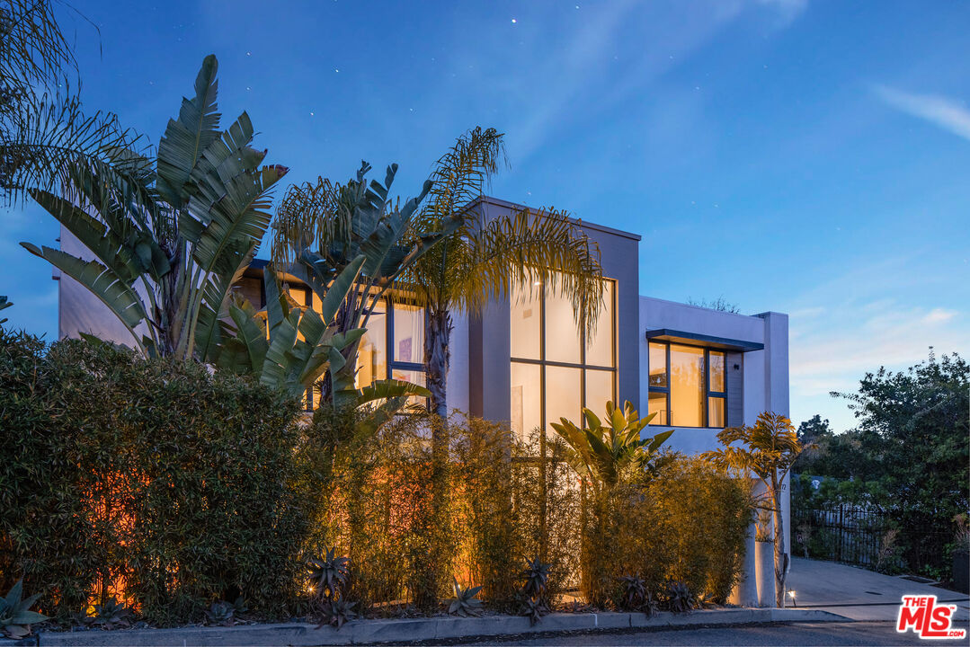 MLS #25618765 image #1