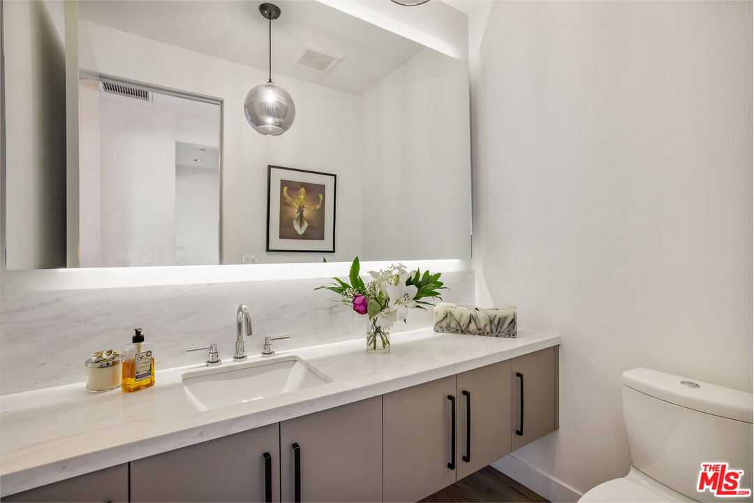 MLS #25618765 image #21