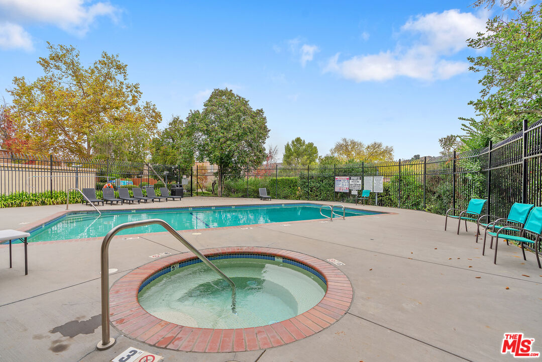 MLS #25618795 image #24