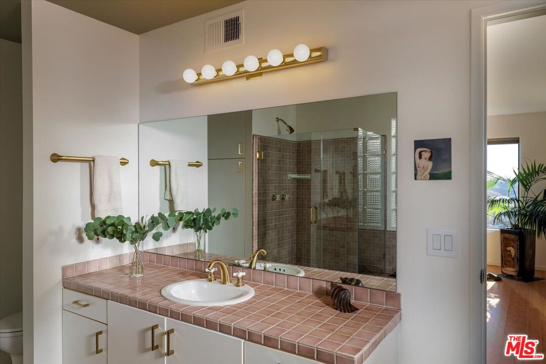 MLS #25618829 image #35