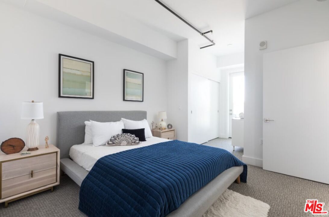 MLS #25618909 image #2