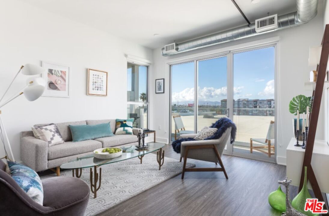 MLS #25618909 image #5