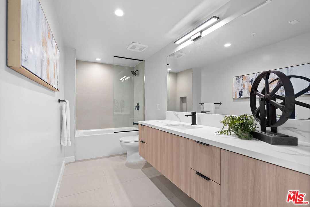 MLS #25619065 image #11