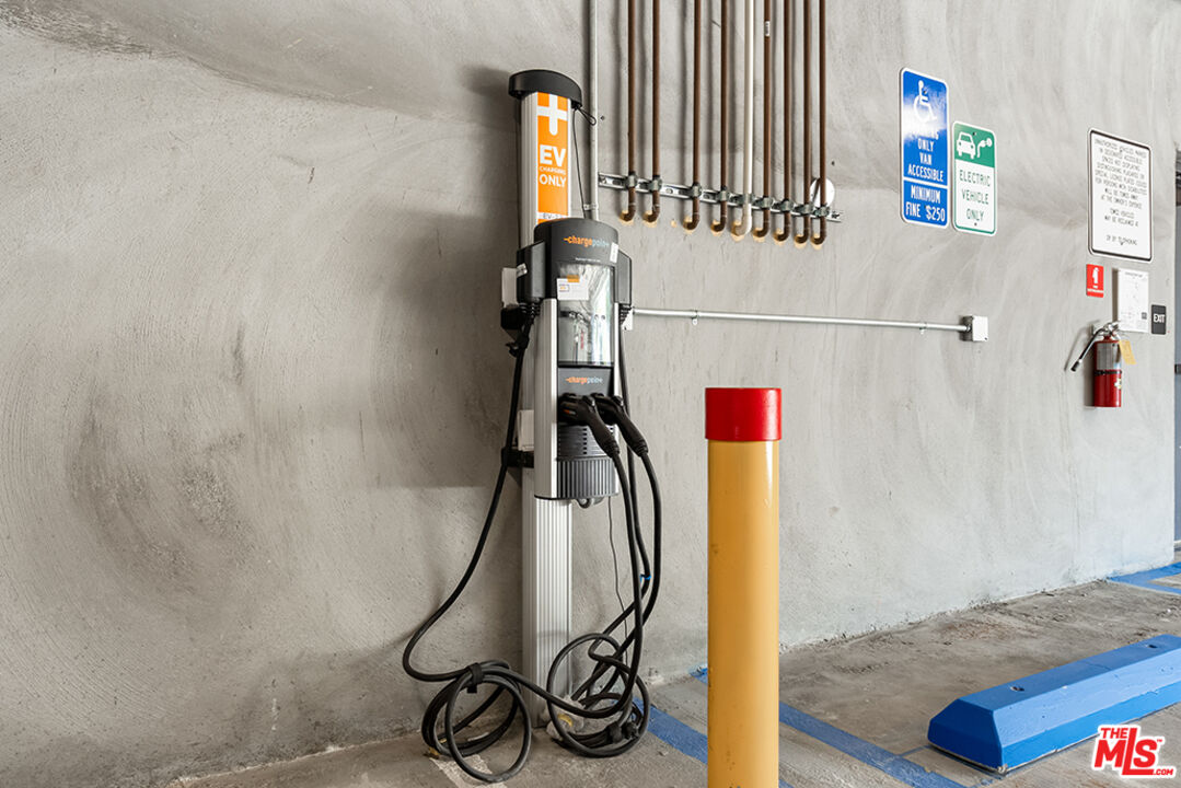 MLS #25619065 image #36