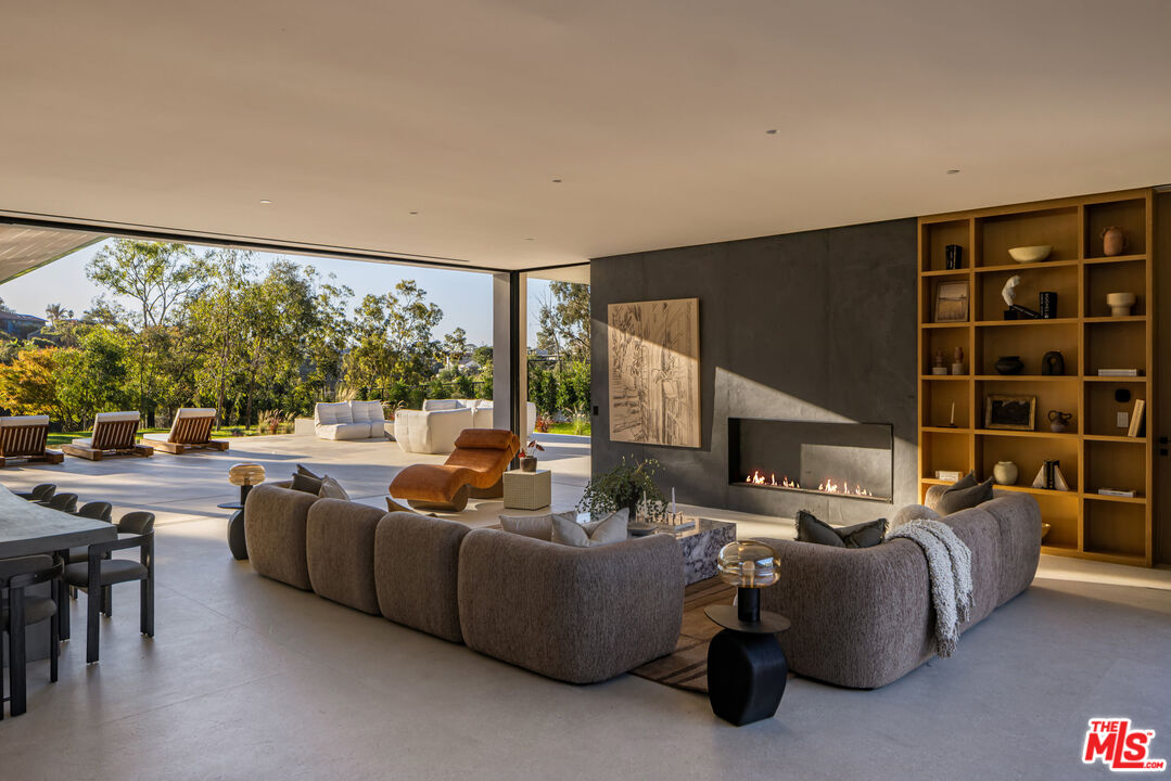 MLS #25619077 image #13