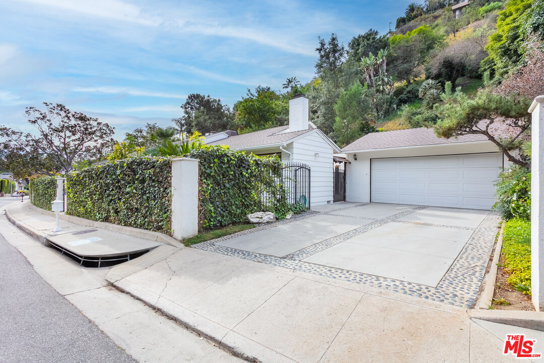 MLS #25619081 image #18