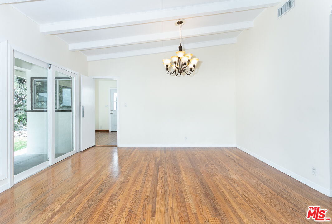 MLS #25619081 image #6