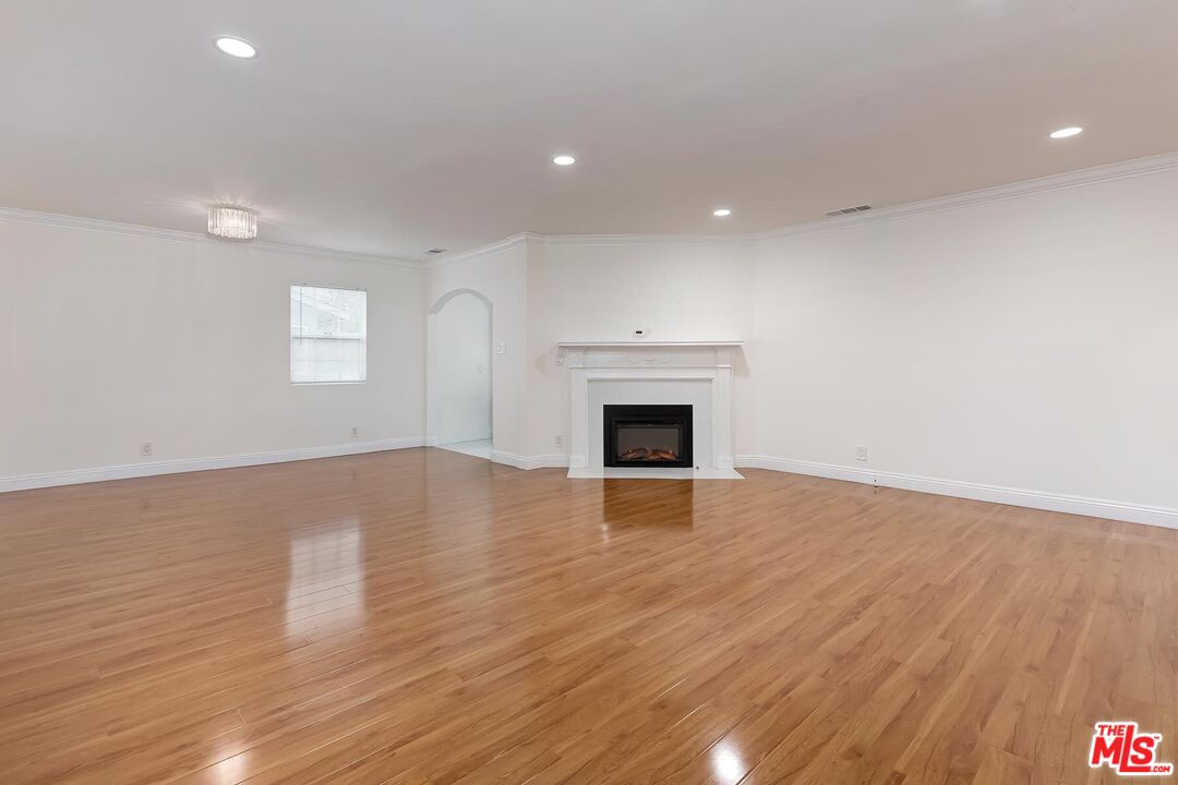 MLS #25619119 image #3