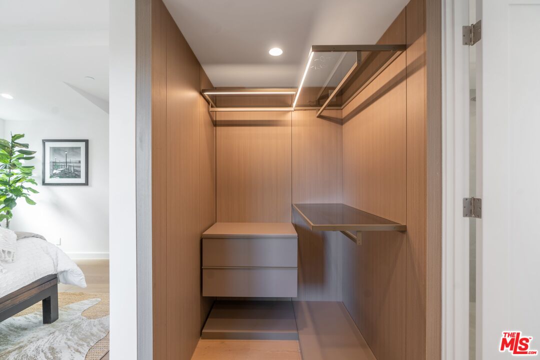 MLS #25619143 image #23