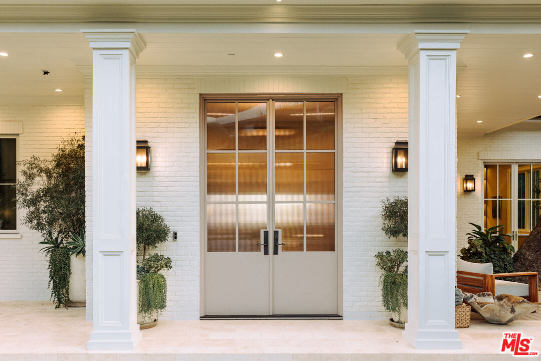 MLS #25619191 image #2