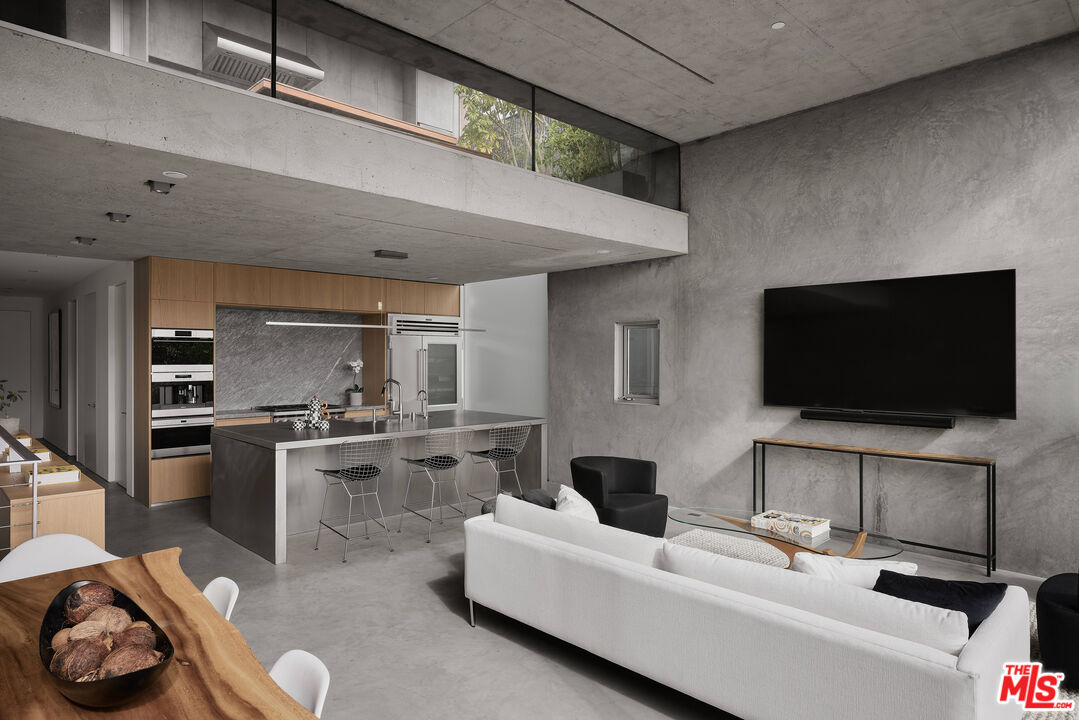 MLS #25619215 image #10