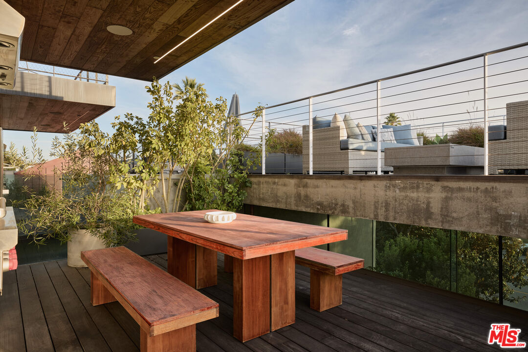 MLS #25619215 image #32