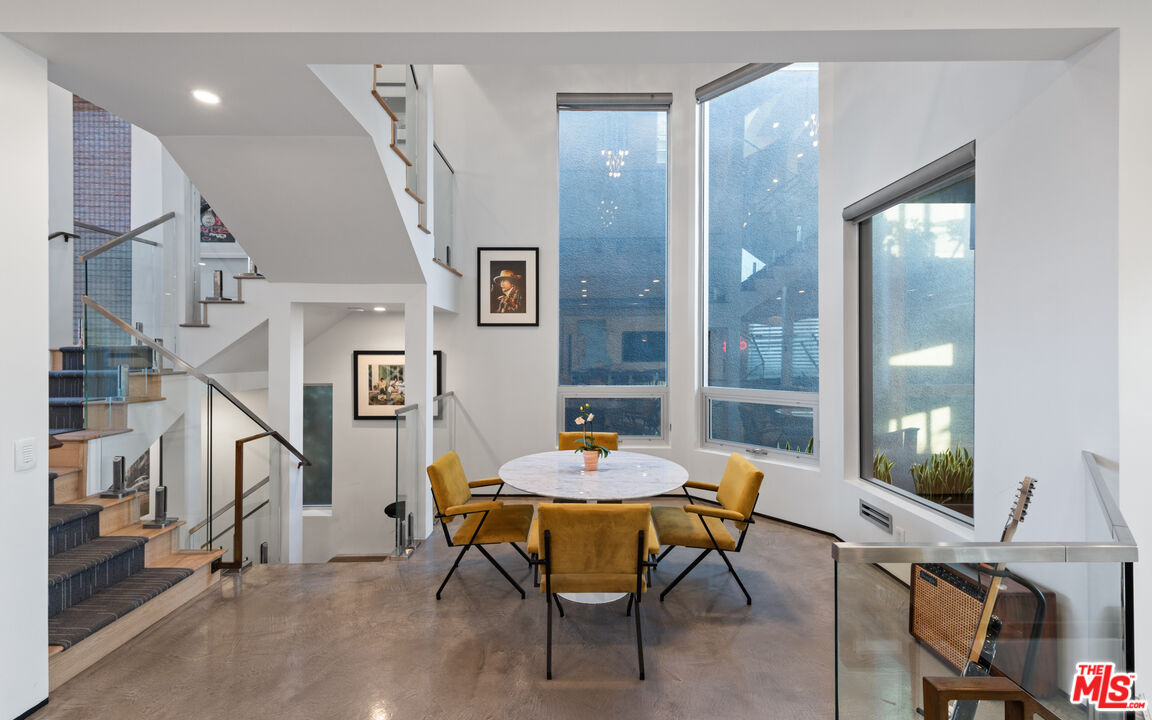 MLS #25619271 image #11