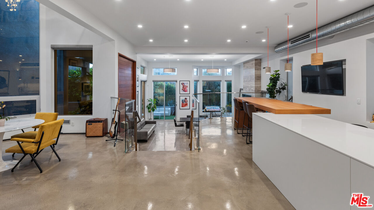 MLS #25619271 image #15