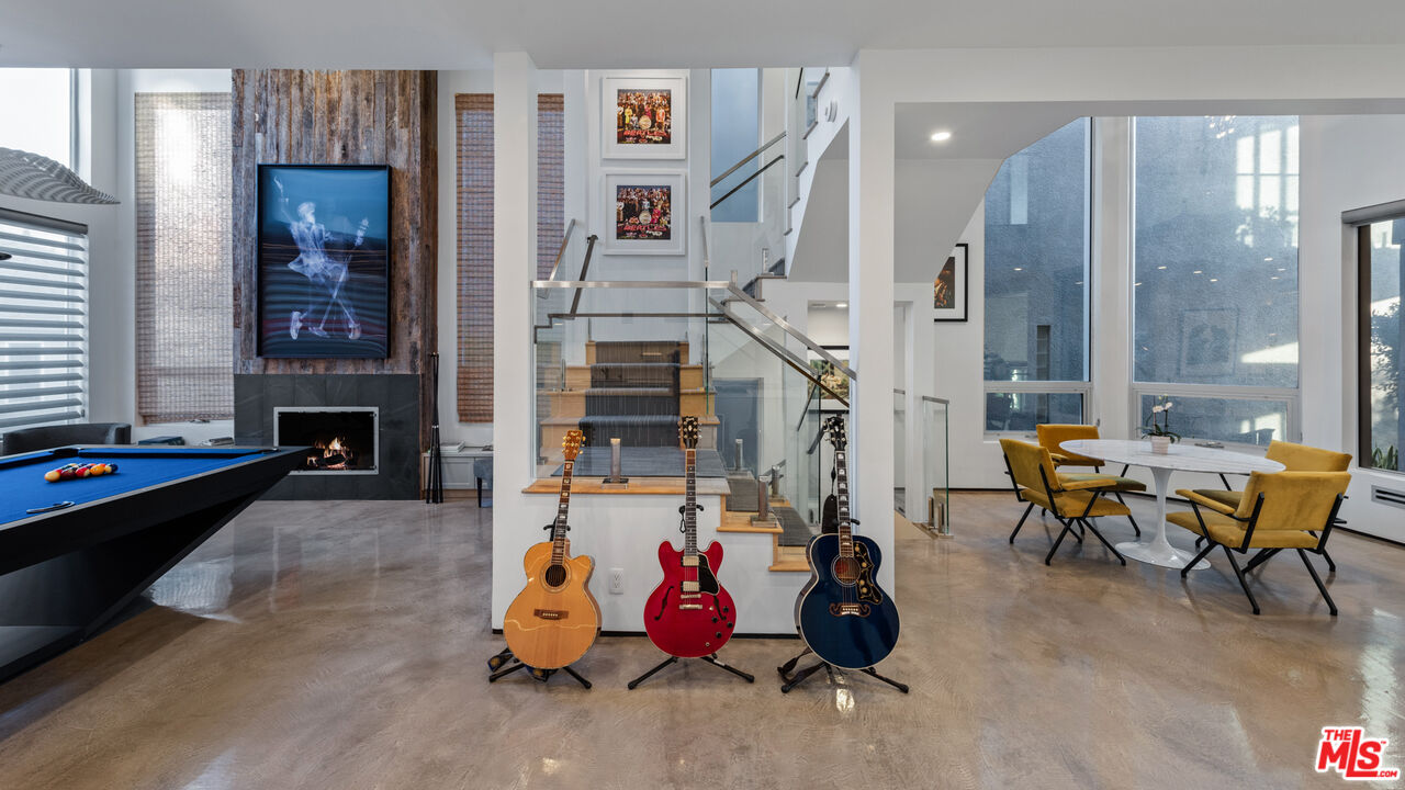 MLS #25619271 image #16